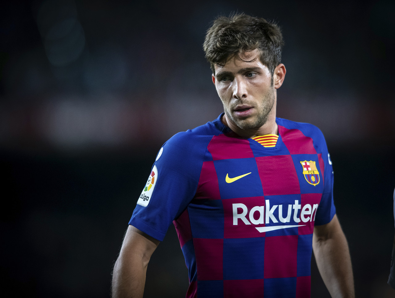 世体:哈维在罗贝托续约中起关键作用,他希望球员留队